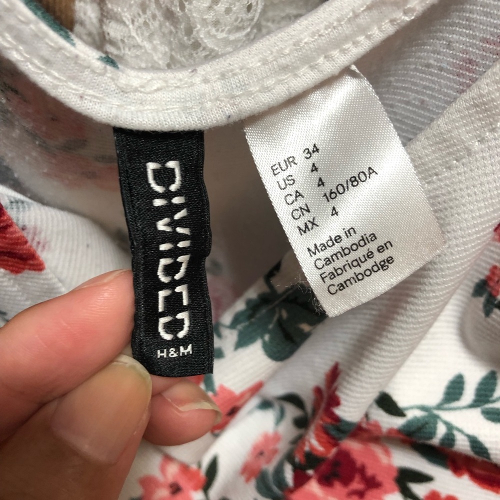 Red pink & white floral dress H&M size 4 - Picture 8 of 9